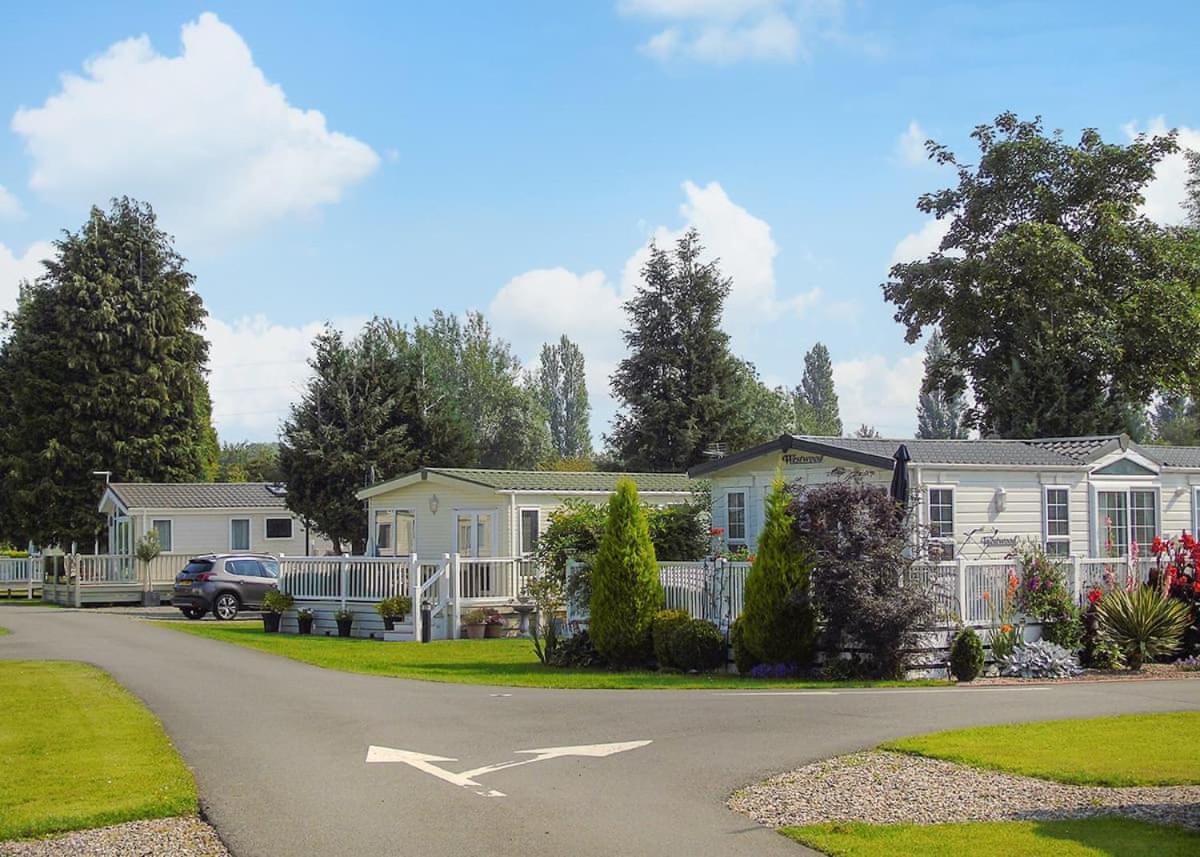 Hotel Fir Trees Chester Exterior foto